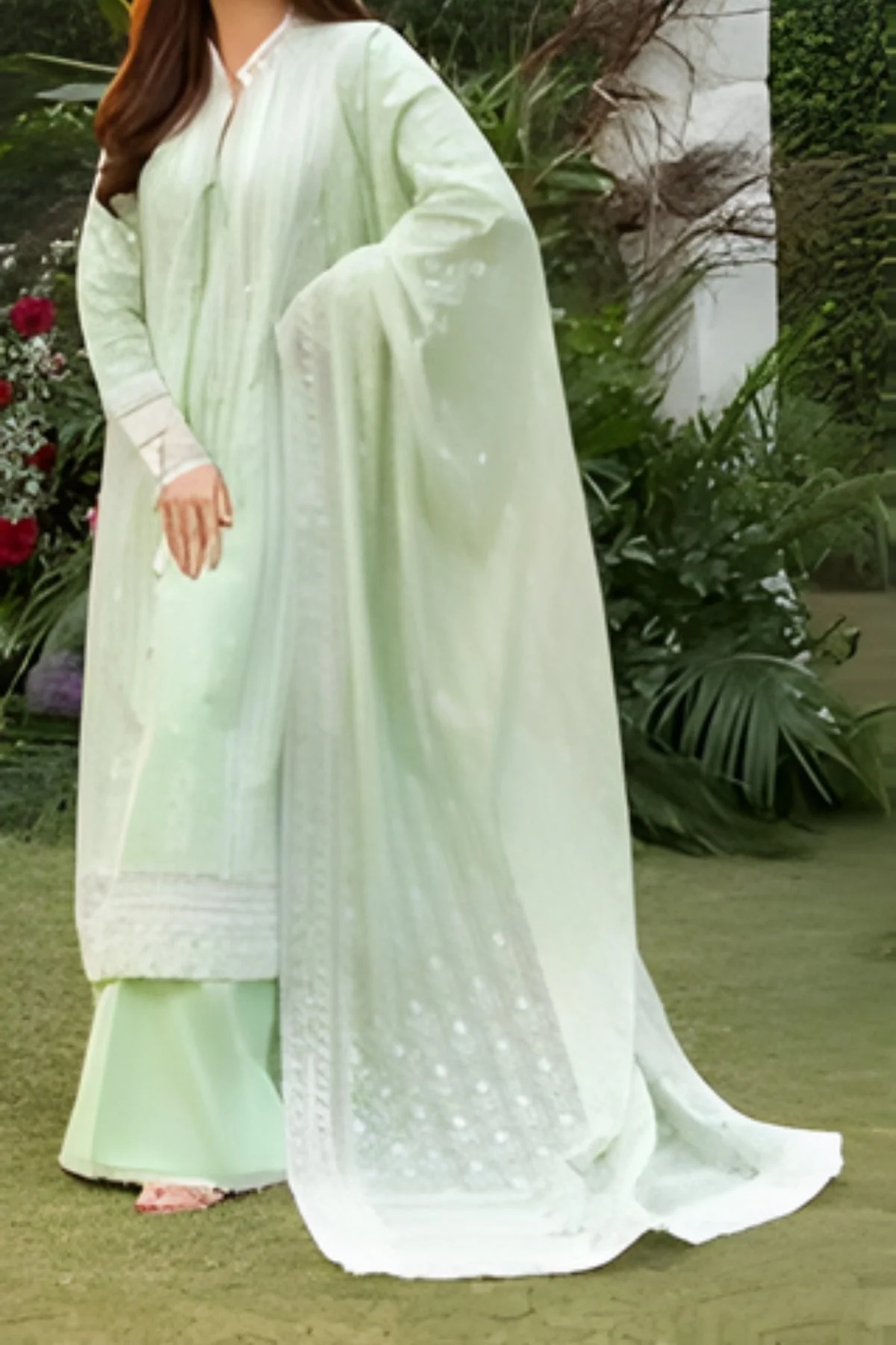 Sobia Nazir - 3PC Unstitched Lawn Embroidered Shirt with Embroidered Chiffon Dupatta - ES 2241