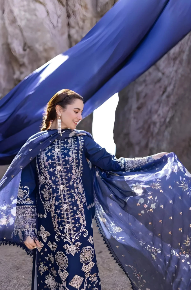 Qalamkaar - 3PC Unstitched Lawn Heavy Embroidered Shirt with Printed Slub Net Dupatta - ES 1085