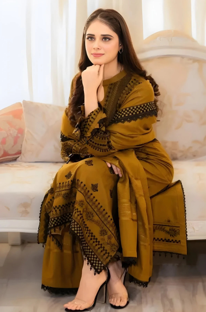 Libaas - 3PC Unstitched Lawn Embroidered Shirt with Embroidered Chiffon Dupatta - ES 1233