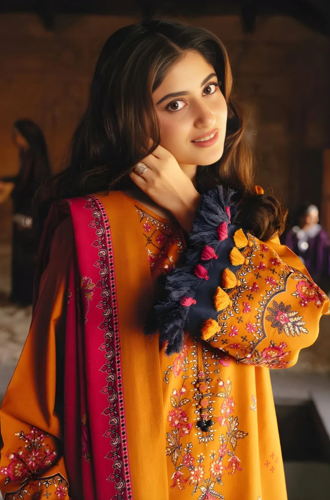 Sapphire - 3PC Khaddar Embroidered Shirt with Digitally Printed Dupatta (Unstitched) - ES 2100