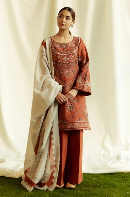 Zara Shah Jahan - 3PC Unstitched Dhanak Embroidered Shirt with Printed  Shawl and Trouser - ES1032