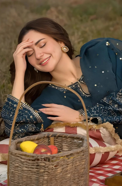 Allys - 3PC Unstitched Lawn Sequence Embroidered Shirt with Sequence Embroidered Chiffon Dupatta - ES 1320