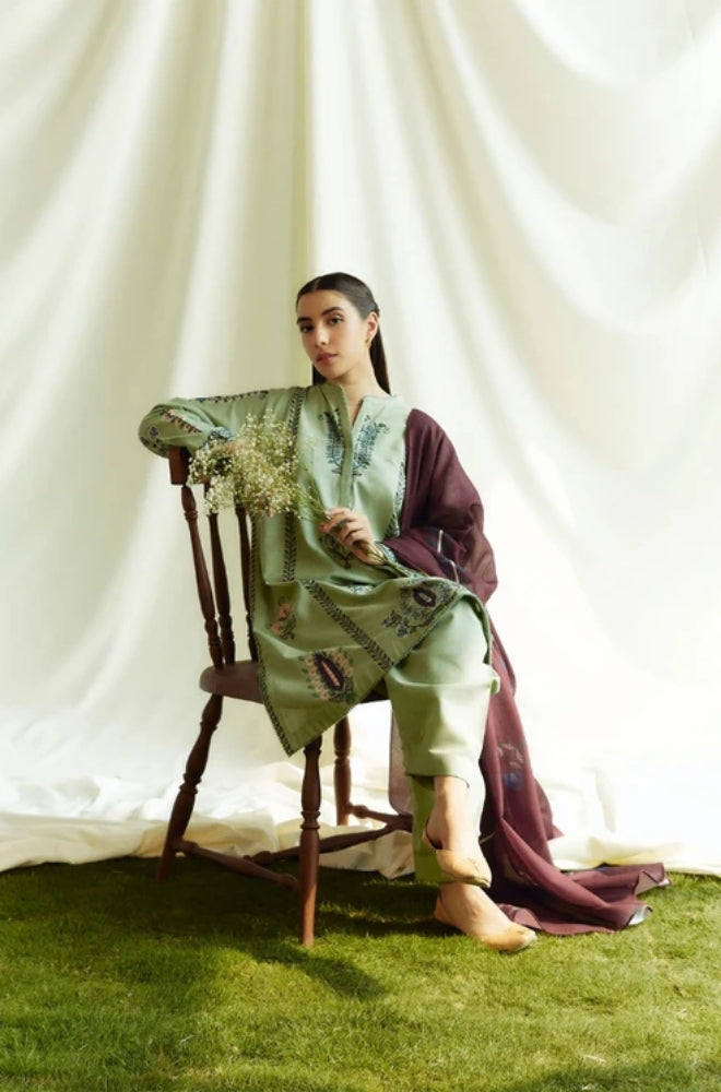 Zara Shah Jahan - 3PC Unstitched Dhanak Embroidered Shirt with Printed  Shawl and Trouser - ES1029
