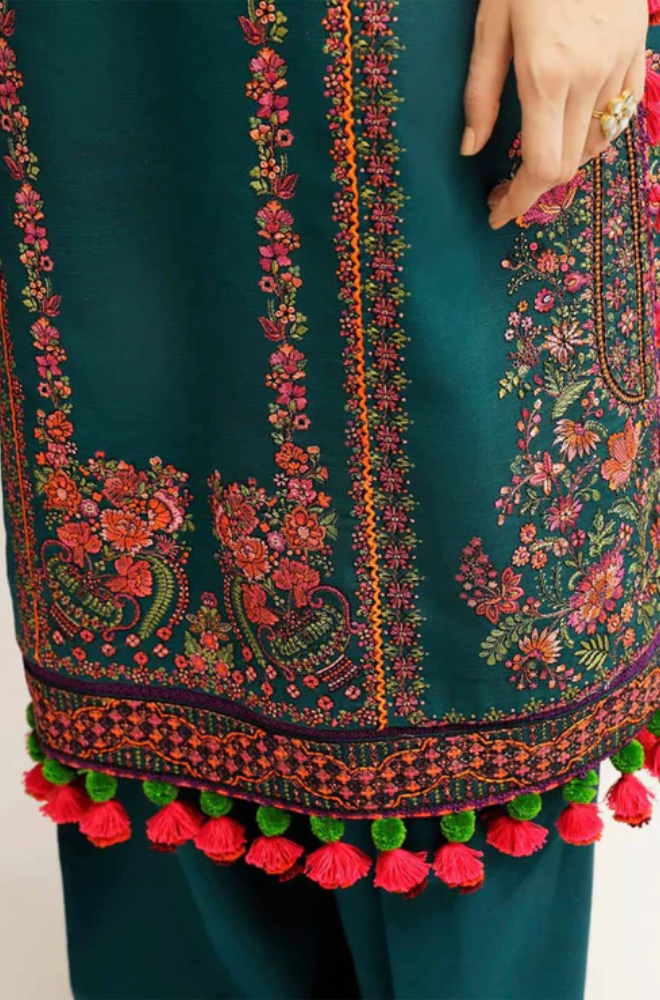Embroidered Dhanak Unstitched 3PC Set - ES1757