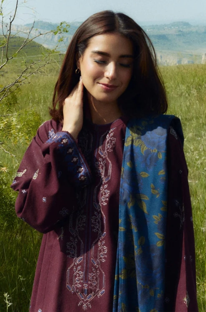 Zara Shah Jahan - 3PC Unstitched Dhanak Embroidered Shirt with Printed Shawl and Trouser - ES1026